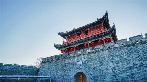 Ancient City Walls of Jingzhou: A Marvel of History and Architectural Brilliance!