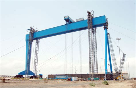 The Goliath Crane - A Remnant of Industrial Might and a Modern-Day Marvel