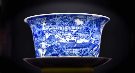 Ancient Porcelain Glory: Unveiling the Mysteries of the Jingdezhen Ceramic Museum!