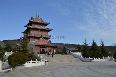 Liugong Island Scenic Area A Majestic Fortress With Breathtaking Coastal Views!